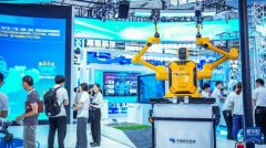 成为中国推进“人工智能+”步履